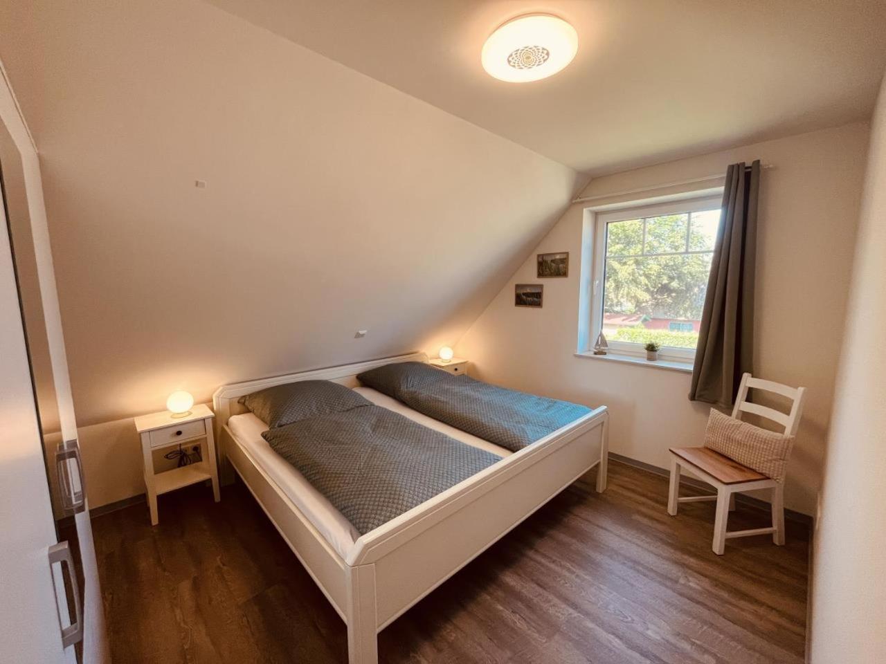 Holmblick - Boddenblick, Balkon, 2 Schlafzimmer, 4 Personen Борн Екстериор снимка